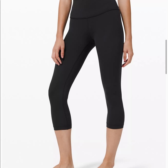 Lululemon Wunder Under 21” - Picture 2 of 5